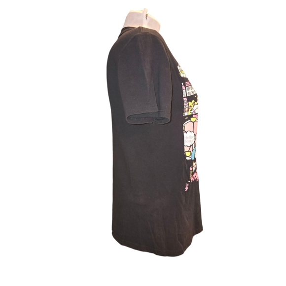 Hello Kitty by Sanrio Multicolored Hello Kitty Graphic on Black T-Shirt Size S - Picture 7 of 10